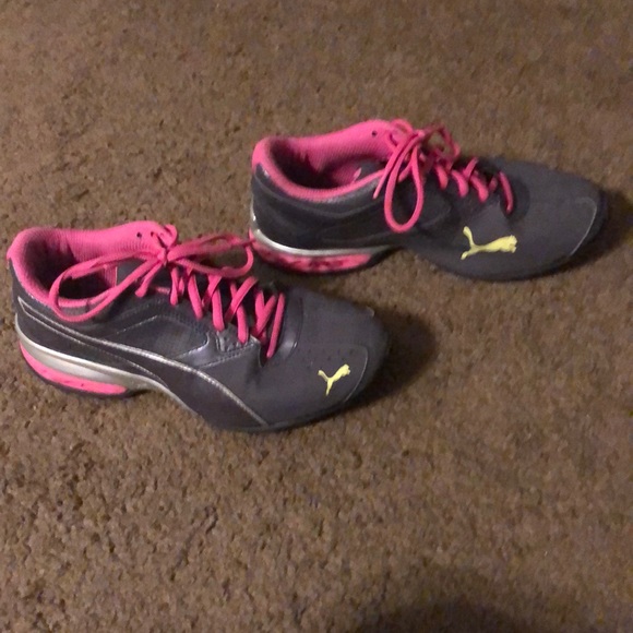 Puma sneakers - Picture 2 of 3